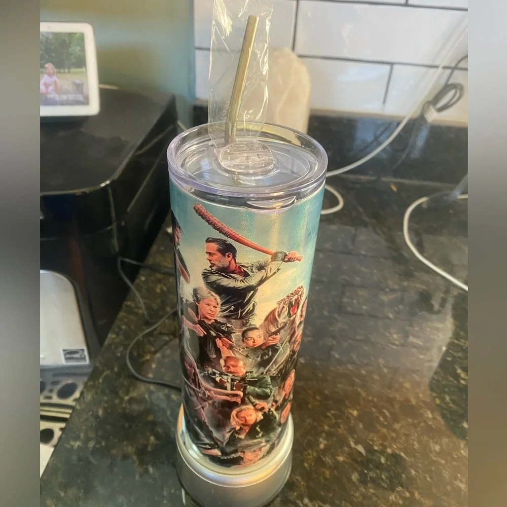 Handmade Brand New Walking Dead Tumbler Double Insulation W/Lid & Aluminum Straw